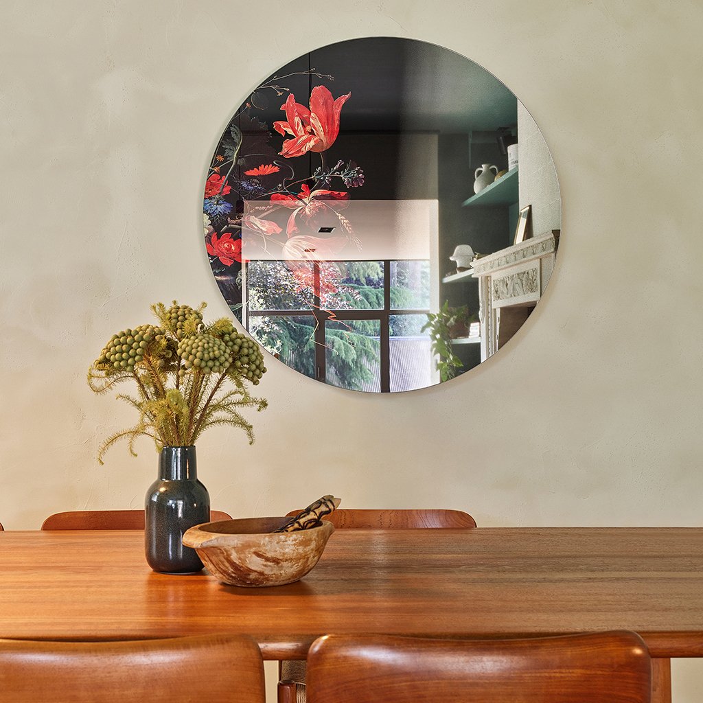 Deknudt design spiegel MUSEO interieur boven eettafel
