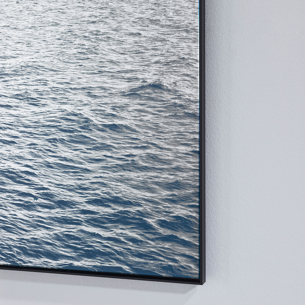 Deknudt design spiegel MARO detail van print zee en golven op spiegel